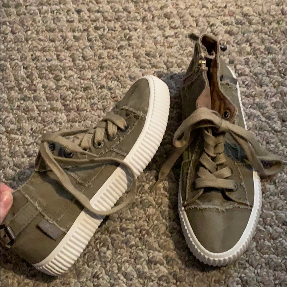 Blowfish brand sneakers